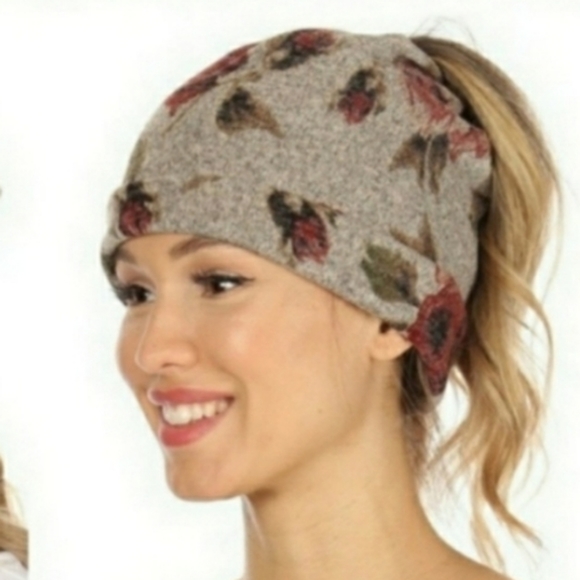 Floral Slouch Beanie With or Without Ponytail - Picture 3 of 7